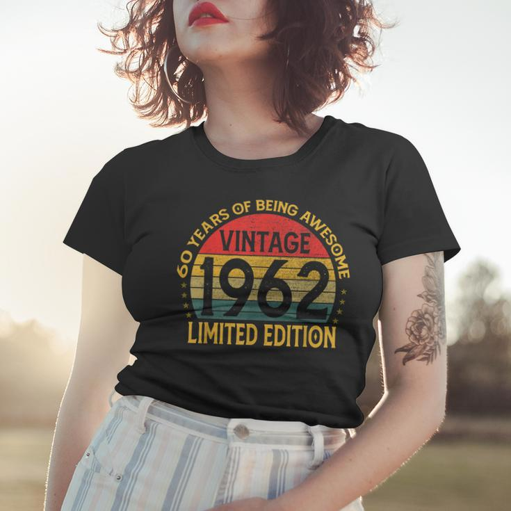 Vintage 1962 Limited Edition Frauen Tshirt zum 60. Geburtstag Geschenke für Sie