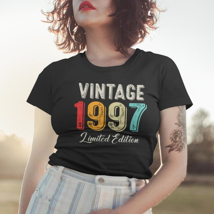Vintage Born In 1997 Birthday Year Party Wedding Anniversary Women T-shirt Gifts for Her