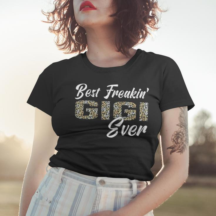 Womens Best Freakin Gigi Ever Leopard Mothers Day Gigi Gift Women T-shirt Gifts for Her