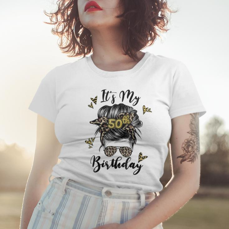 50Th Birthday Decorations Girl Messy Bun 50 Years Old Bday Women T-shirt Gifts for Her