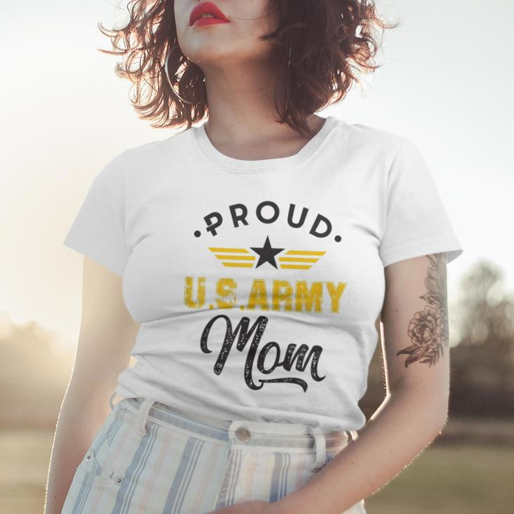 Proud Us Army Mom Family Parents Mother Son Daughter Gift Women T-shirt Gifts for Her