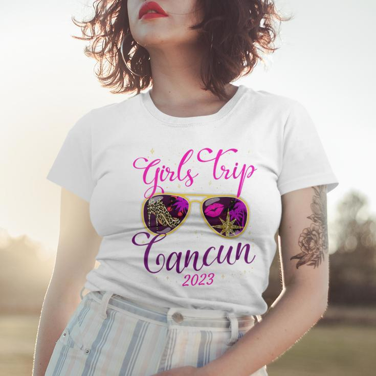 Womens Girls Trip Cancun 2023 Vacation For Women Weekend Birthday Women T-shirt Gifts for Her