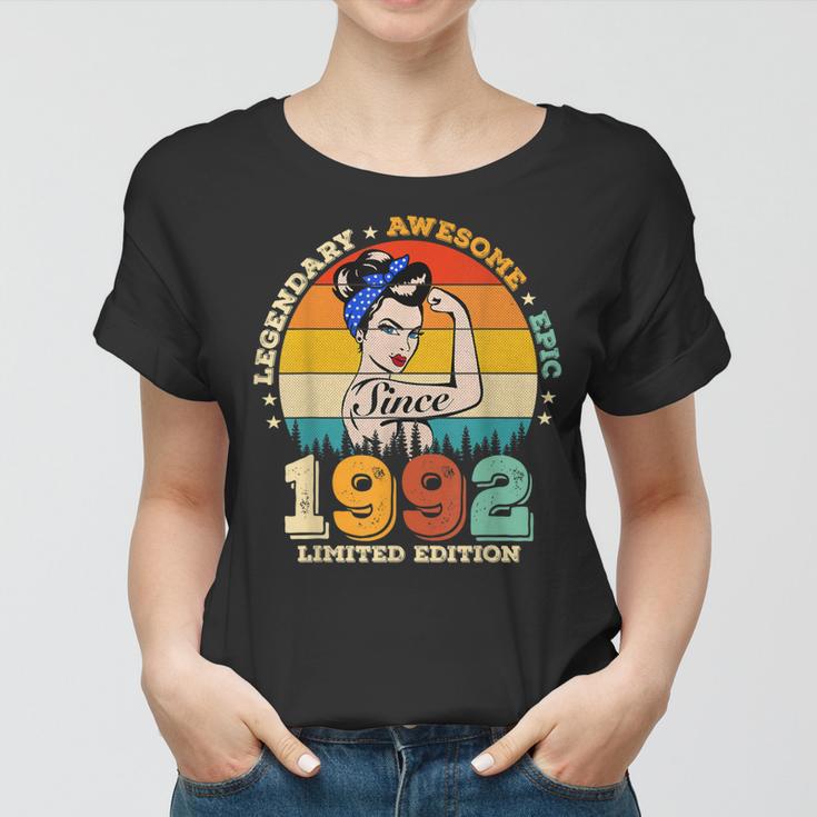 30 Jahre Legende 1992 - Frauen Tshirt für Fantastische Frauen zum Geburtstag