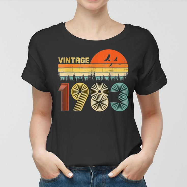 40Th Birthday Gift Vintage 1983 Retro Bday 40 Years Old Women T-shirt