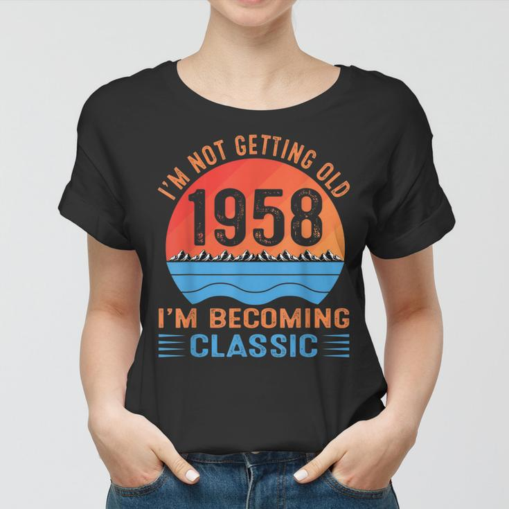 Ich Werde Nicht Alt Ich Werde Ein Klassiker Vintage 1958 Frauen Tshirt
