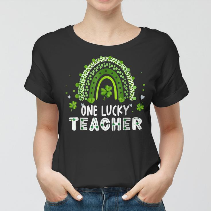 One Lucky Teacher Leopard Rainbow Lucky St Patricks Day Women T-shirt