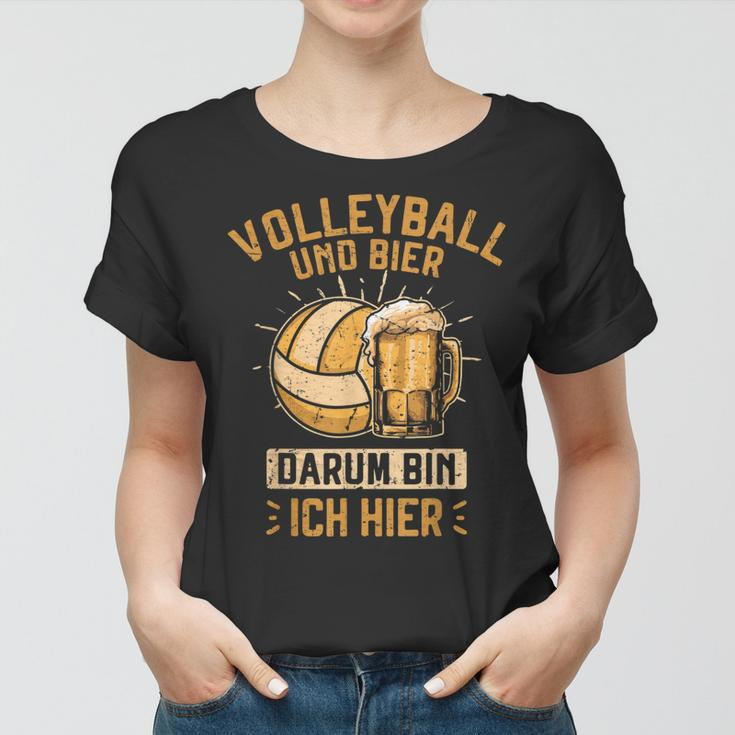 Volleyball Und Bier Darum Bin Ich Hier Volleyballer Lustig Frauen Tshirt