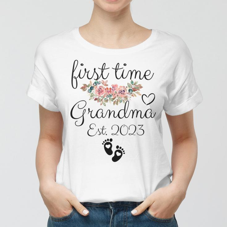 First Time Grandma 2023 New Granny Funny Mothers Day 2023 Women T-shirt
