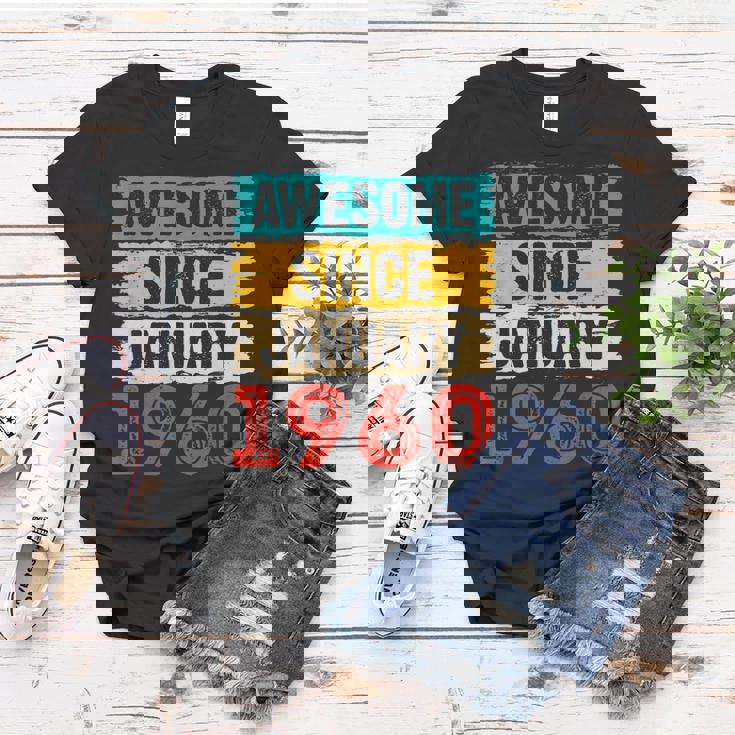 63 Year Old Awesome Since Januar 1960 63 Geburtstag Geschenke Frauen Tshirt Lustige Geschenke