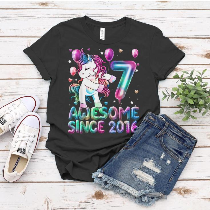 7 Years Old Unicorn Flossing 7Th Birthday Girl Unicorn Party Women T-shirt Unique Gifts
