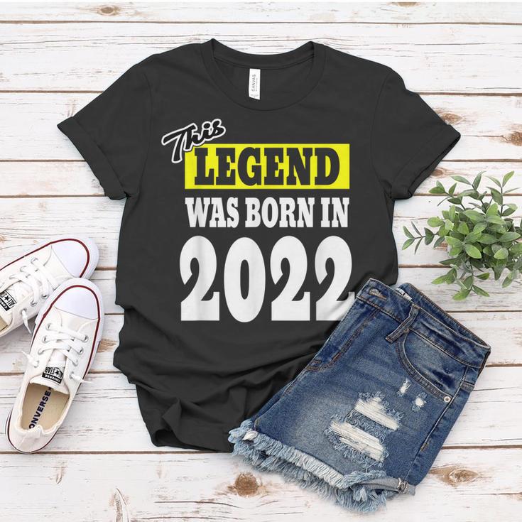 Legendärer Vater und Mutter, Dieses Kind 2022 Geboren Frauen Tshirt Lustige Geschenke