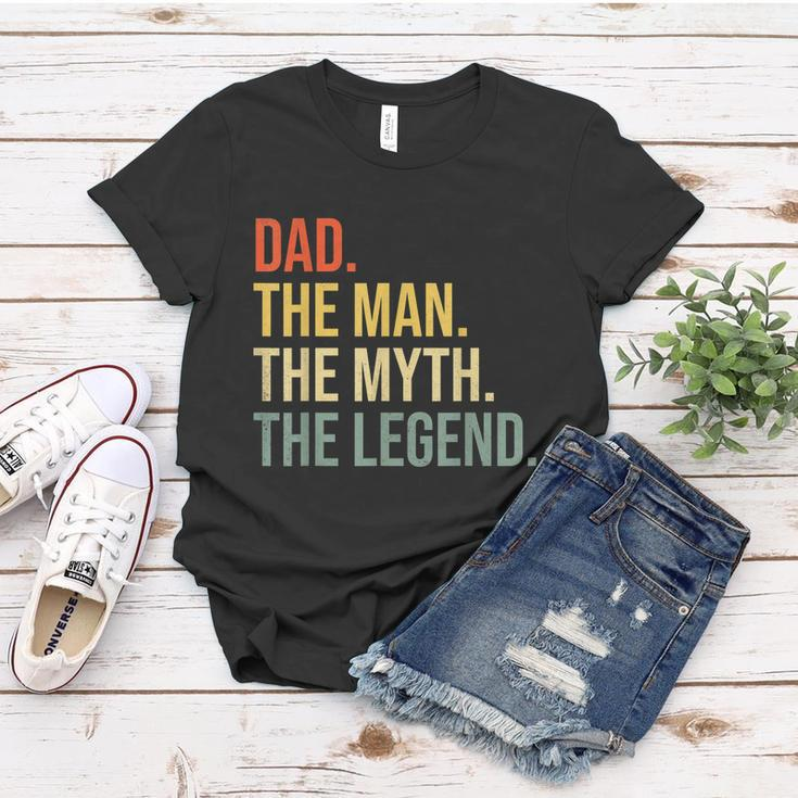 Mens Funny Dad Fathers Day Dad The Man The Myth The Legend Women T-shirt Unique Gifts