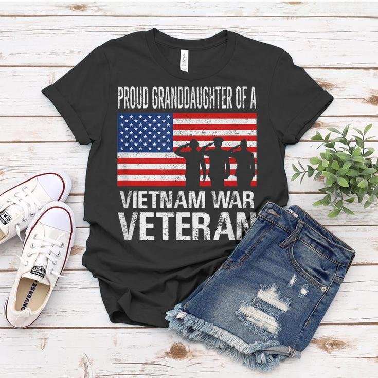 Proud Granddaughter Vietnam War Veteran Matching Grandfather Women T-shirt Funny Gifts