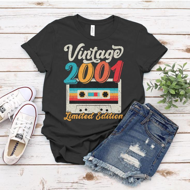 Vintage 2001 Wedding Anniversary Born In 2001 Birthday Party Women T-shirt Funny Gifts