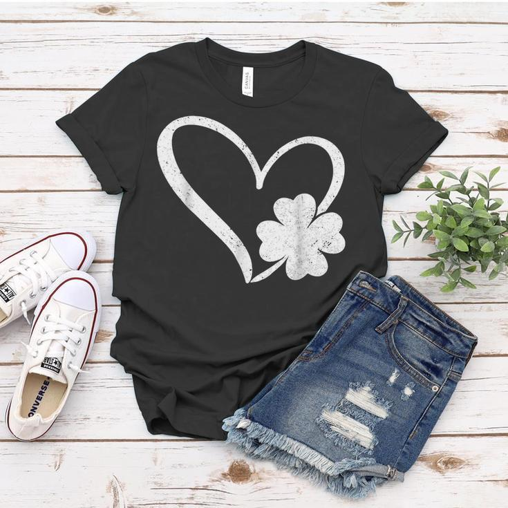 Vintage Happy St Patricks Day Go Lucky Irish Shamrock Women T-shirt Funny Gifts