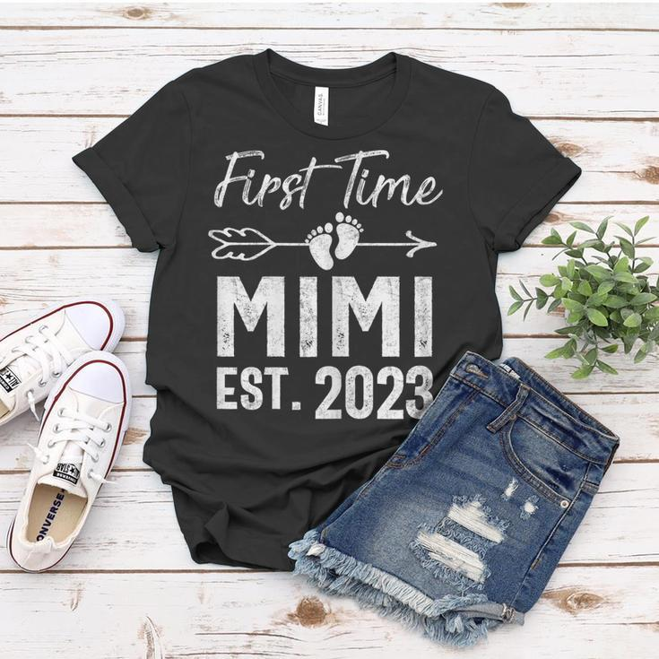 Womens First Time Mimi 2023 Mothers Day Soon To Be Mimi 2023 Gift Women T-shirt Unique Gifts