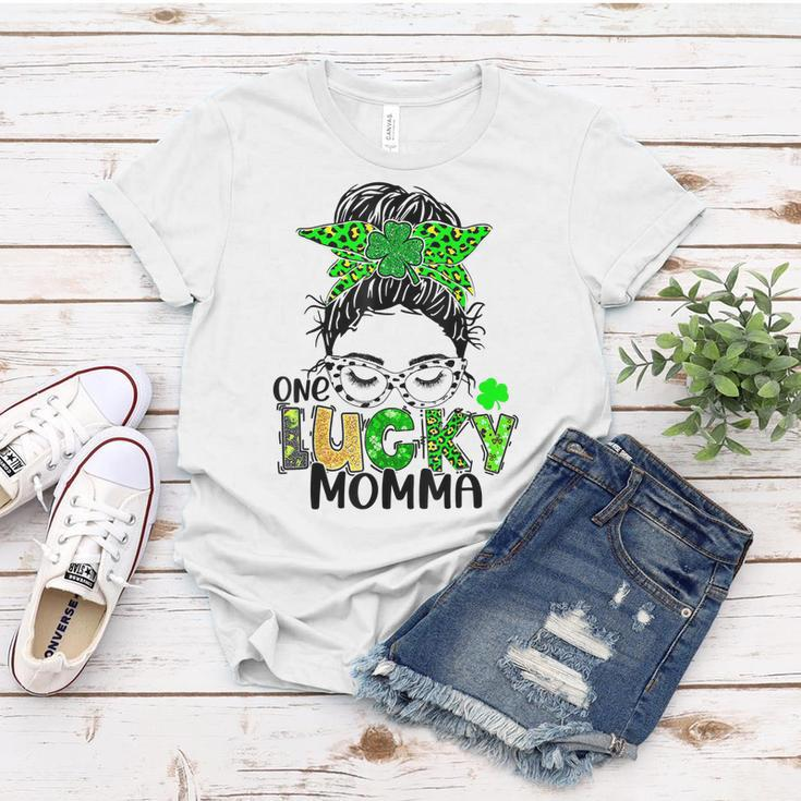 One Lucky Momma Messy Bun Mom Shamrock St Patricks Day Women T-shirt Personalized Gifts