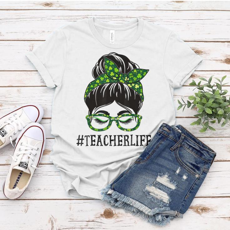 Teacher Women Messy Bun St Patricks Day Shamrock Women T-shirt Funny Gifts