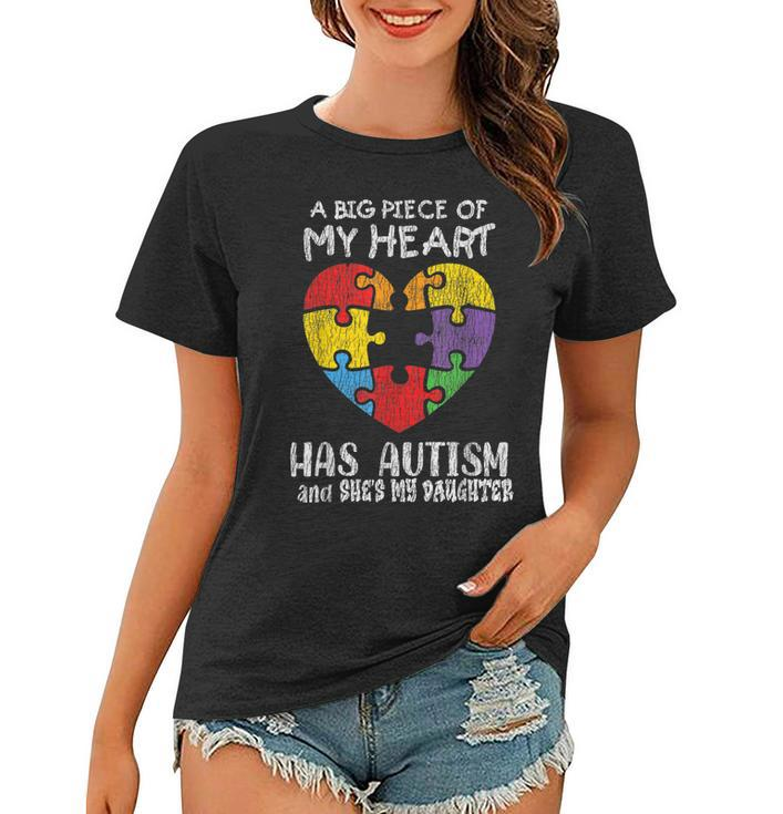 Autism Awareness - Dad Mom Daughter Autistic Kids Awareness  Women T-shirt