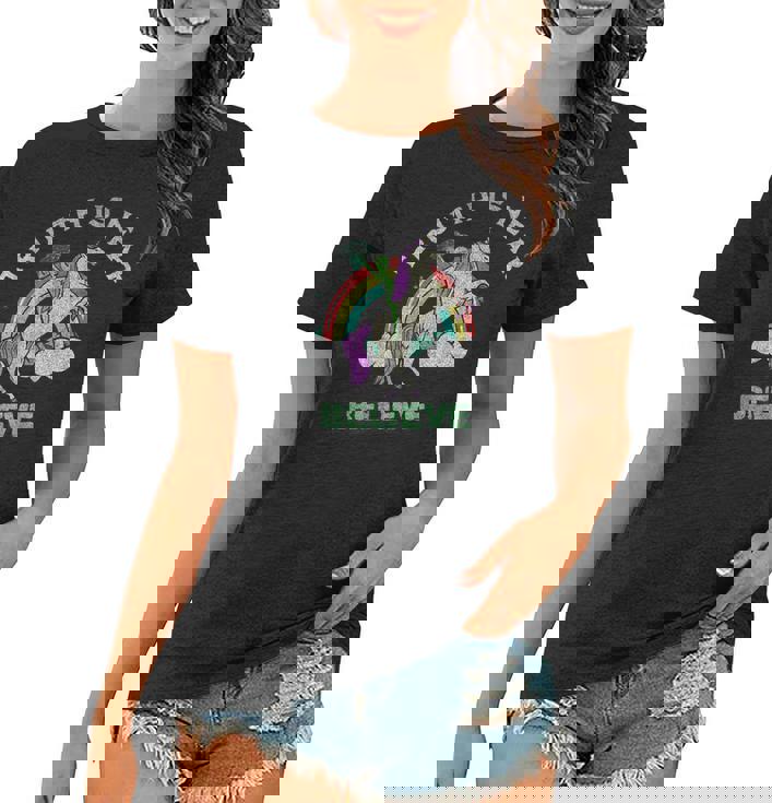 Believe Ufo Alien Reiten Einhorn Lustige Scifi Frauen Tshirt