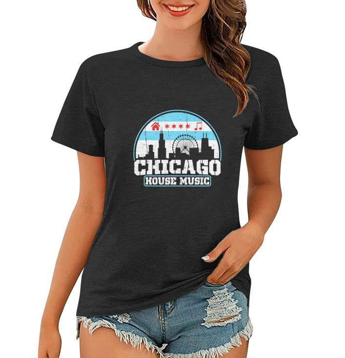 Chicago House Music Vintage Skyline Dj Gift Women T-shirt