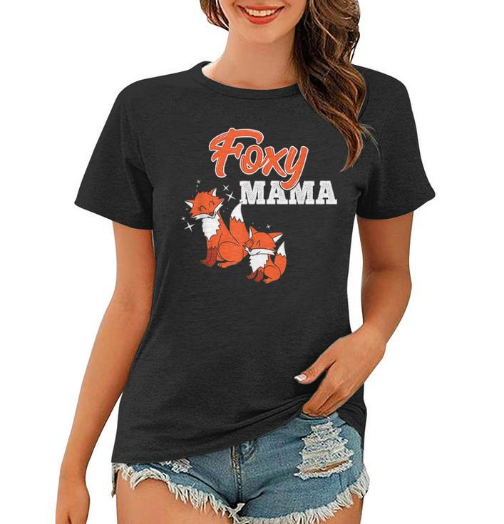 Foxy Mama  Cute Mom Fox  Funny Animal Mommy Gift V2 Women T-shirt