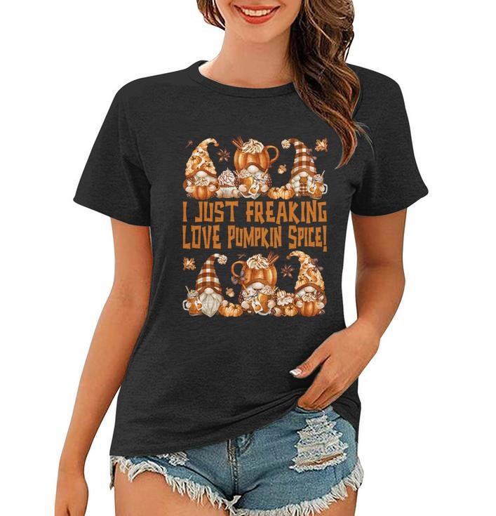 Funny Thanksgiving Gnome Freaking Loves Pumpkin Spice Gift Women T-shirt