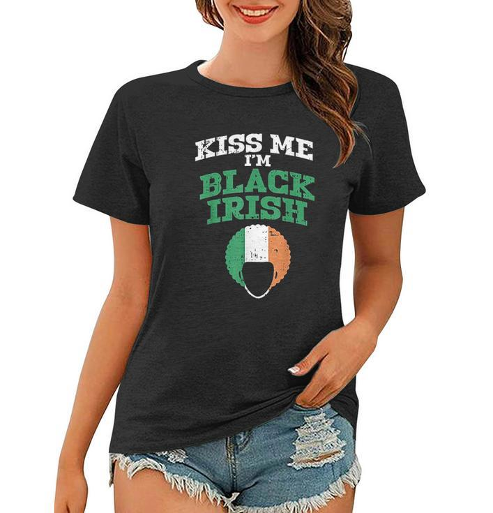 - Kiss Me Im Black Irish St Patricks Day Afro African Women T-shirt