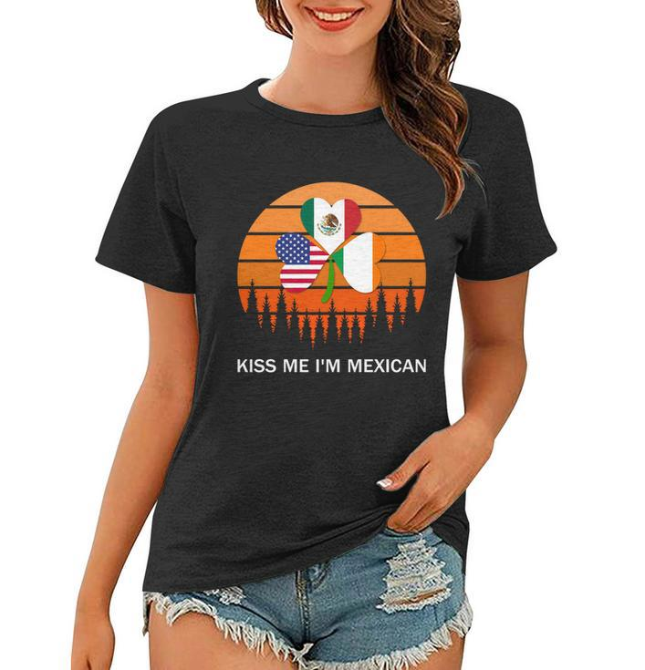 Kiss Me Im Mexican Funny St Patricks Day Mexico Retro Sunset Shirt Women T-shirt