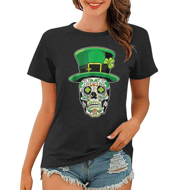 Lucky St Patricks Day Green Irish Shamrock Skull Cap  Women T-shirt