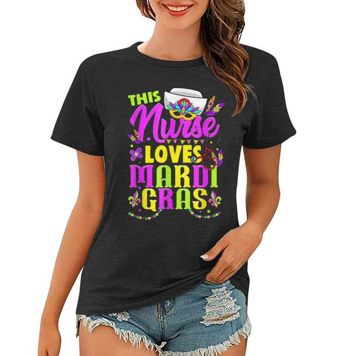 Mardi Gras Nurse This Nurse Loves Mardi Gras Women T-shirt