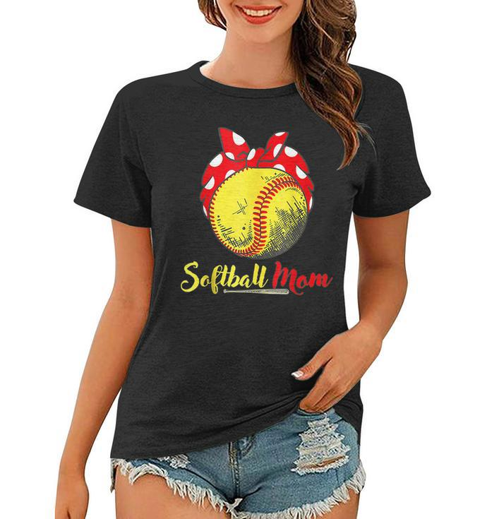 Us Flag Softball Player Mom  For Mothers Day  Women T-shirt