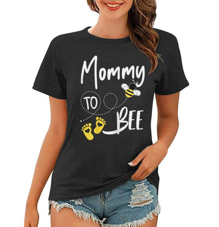 Womens Mommy To Bee  Cute Pregnancy Announcement Gift  Women T-shirt