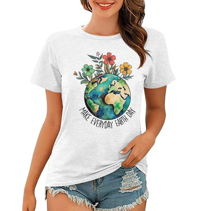 Make Everyday Earth Day Retro Planet Flower Earth Day  Women T-shirt