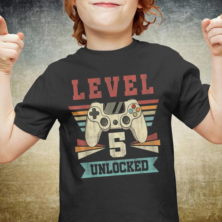 5 Year Old Gifts Level 5 Unlocked 5Th Birthday Video Game Youth T-shirt