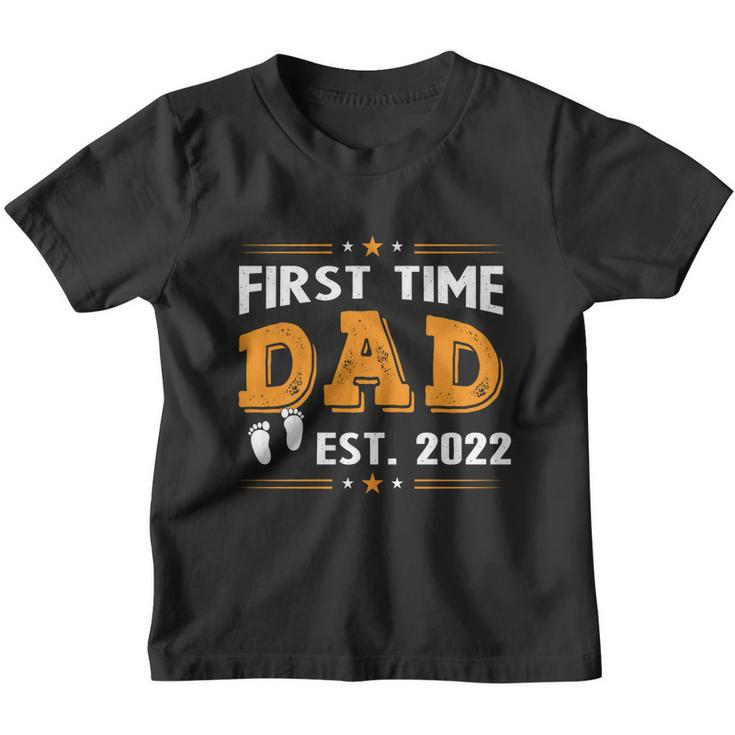 First Time Dad Est 2022 Gift For Dad Youth T-shirt