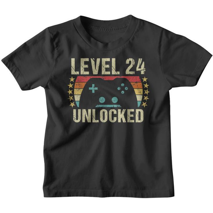 Gaming Vintage 24Th Birthday Gift 24 Year Old Boy Girl Gamer  Youth T-shirt
