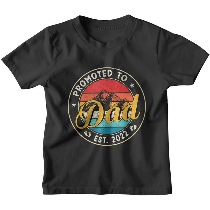 Retro New Dad First Dad Promoted To Dad Est 2022 Youth T-shirt