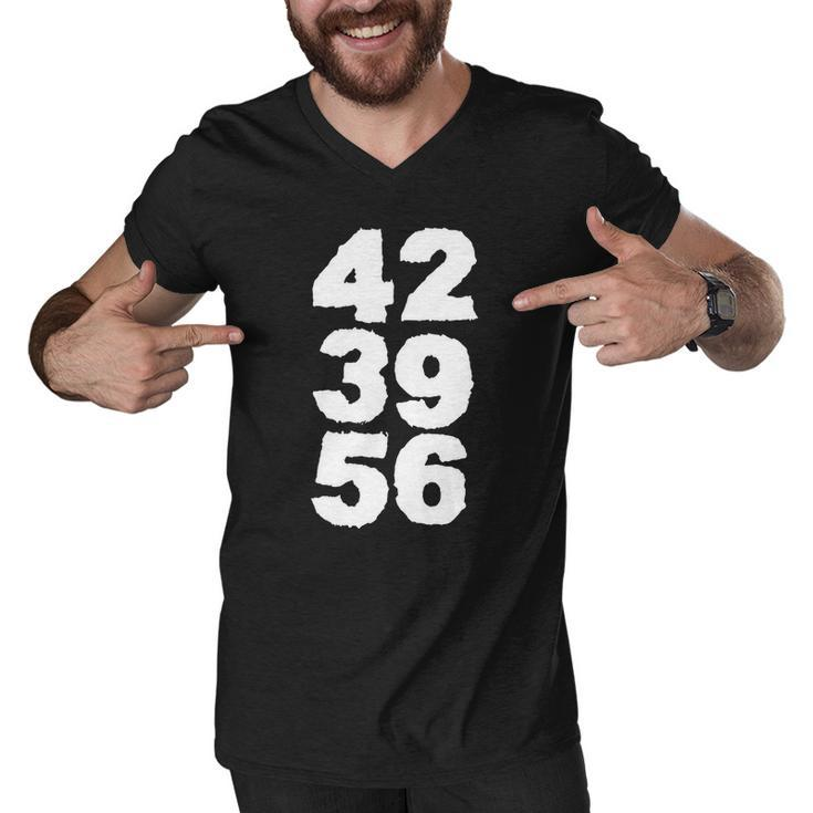 42 39 56 Men V-Neck Tshirt