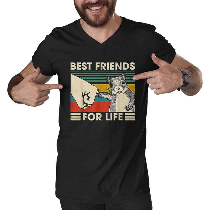 Retro Vintage Squirrel Best Friend For Life Fist Bump V2 Men V-Neck Tshirt