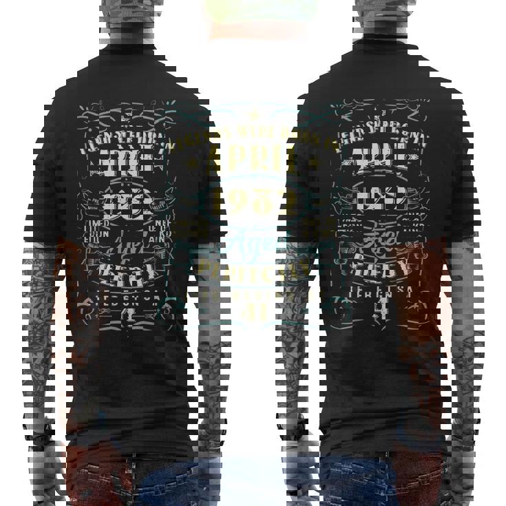 41 Years Old 41Th Birthday Legends Born In April 1982 Men's Back Print T-shirt