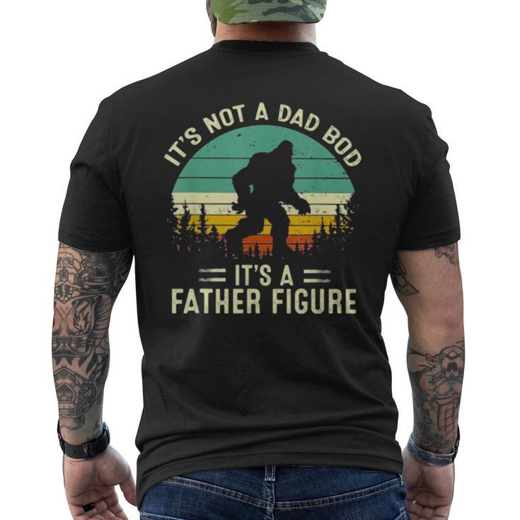 Bigfoot It’S Not A Dad Bod It’S A Father Figure Vintage Men's Back Print T-shirt