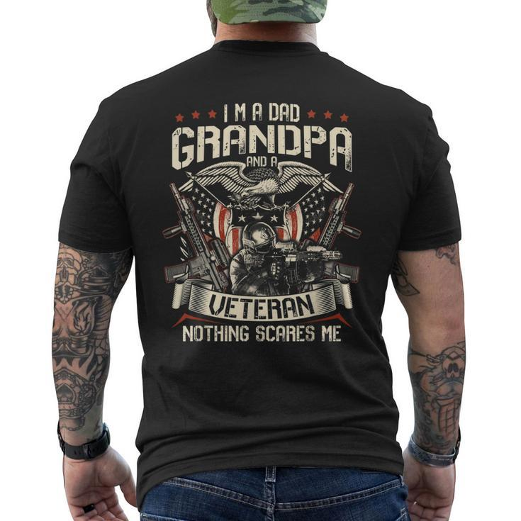 I Am A Dad Grandpa And A Veteran Nothing Scares Me Usa V4 Men's T-shirt Back Print