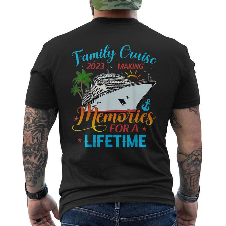 Family Cruise 2023 Making Memories For A Lifetime Beach Men's Back Print T-shirt