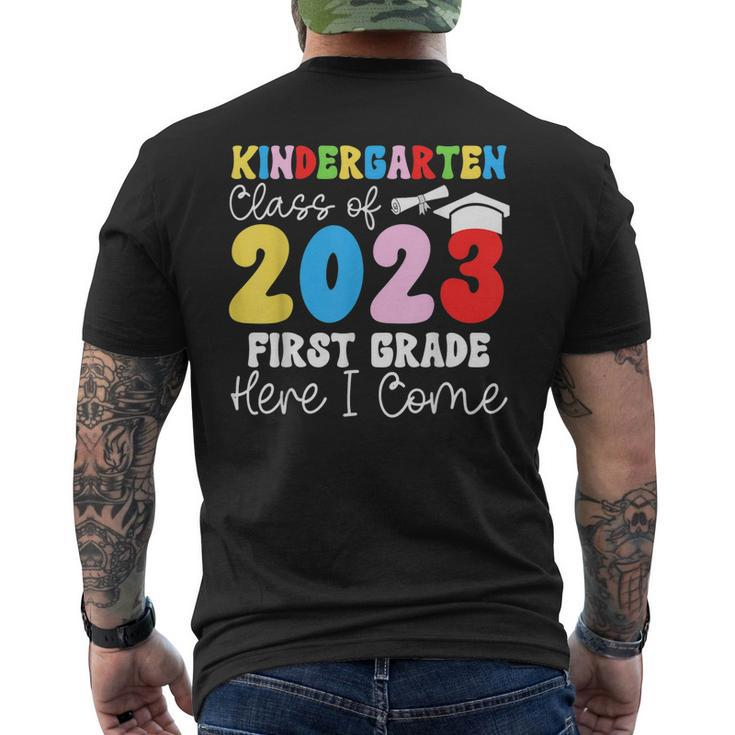 Funny Kindergarten Class Of 2023 First Grade Here I Come  Mens Back Print T-shirt