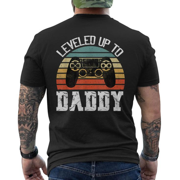 New Dad Fathers Day Leveled Up To Daddy V2 Men's T-shirt Back Print