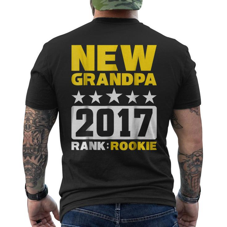 New Grandpa 2017 Rank Rookie New Baby Pregnancy Men's Back Print T-shirt
