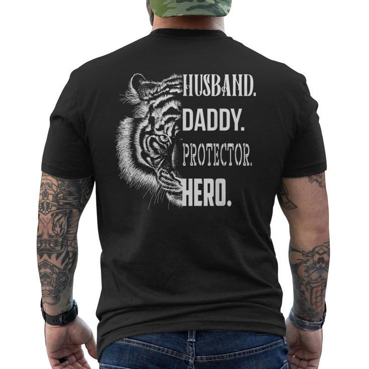 Proud Lion Cat Dad Best Father Husband Daddy Protector Hero Men's Back Print T-shirt