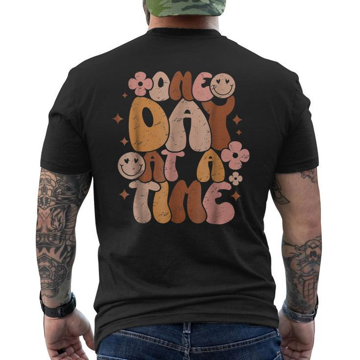 Retro One Day At A Time Groovy Quotes Men's Back Print T-shirt