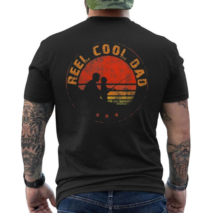Mens Retro Reel Cool Dad Fishing Daddy Vintage Fathers Day Men's T-shirt Back Print